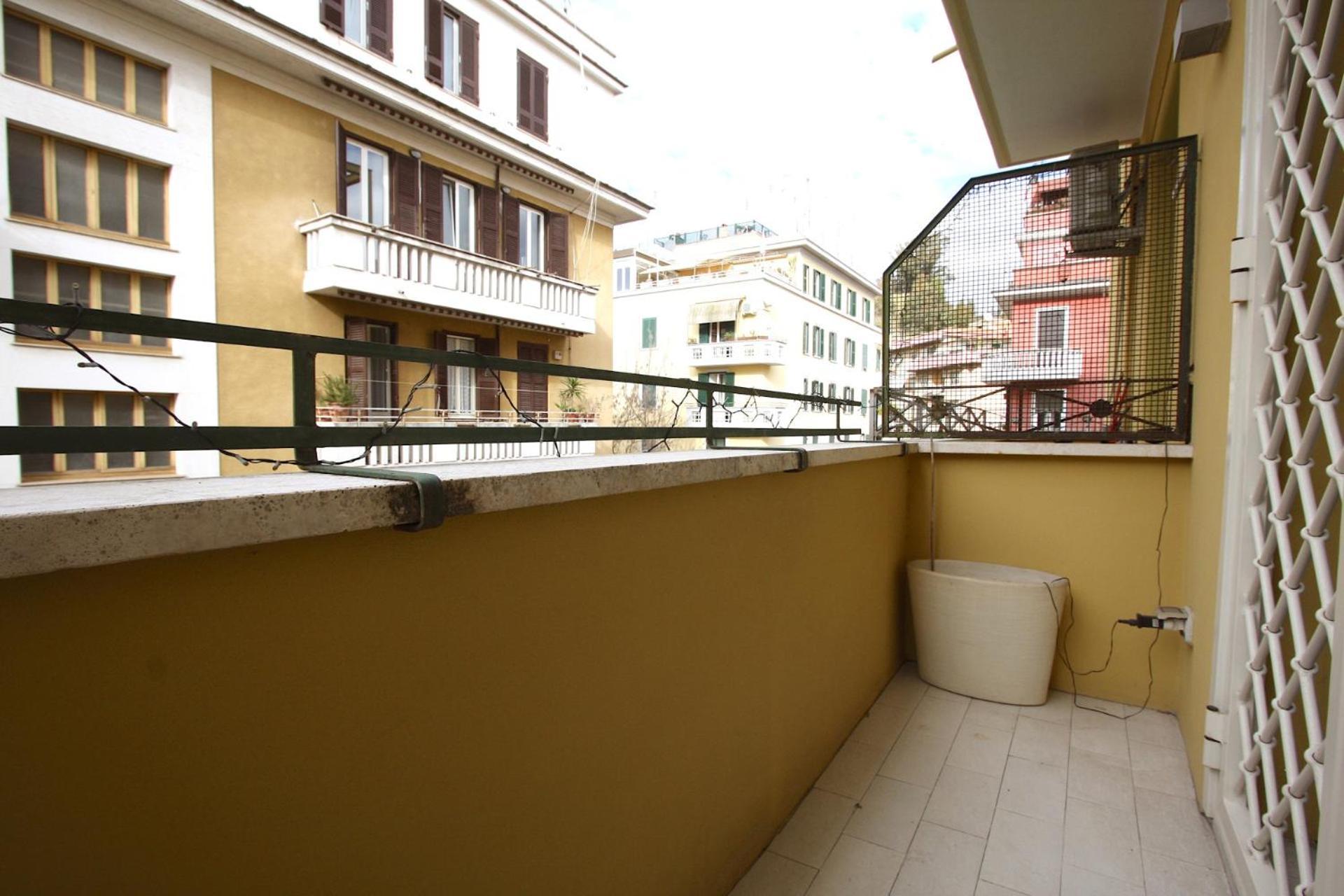 Apartment Cipro 2br House Rom