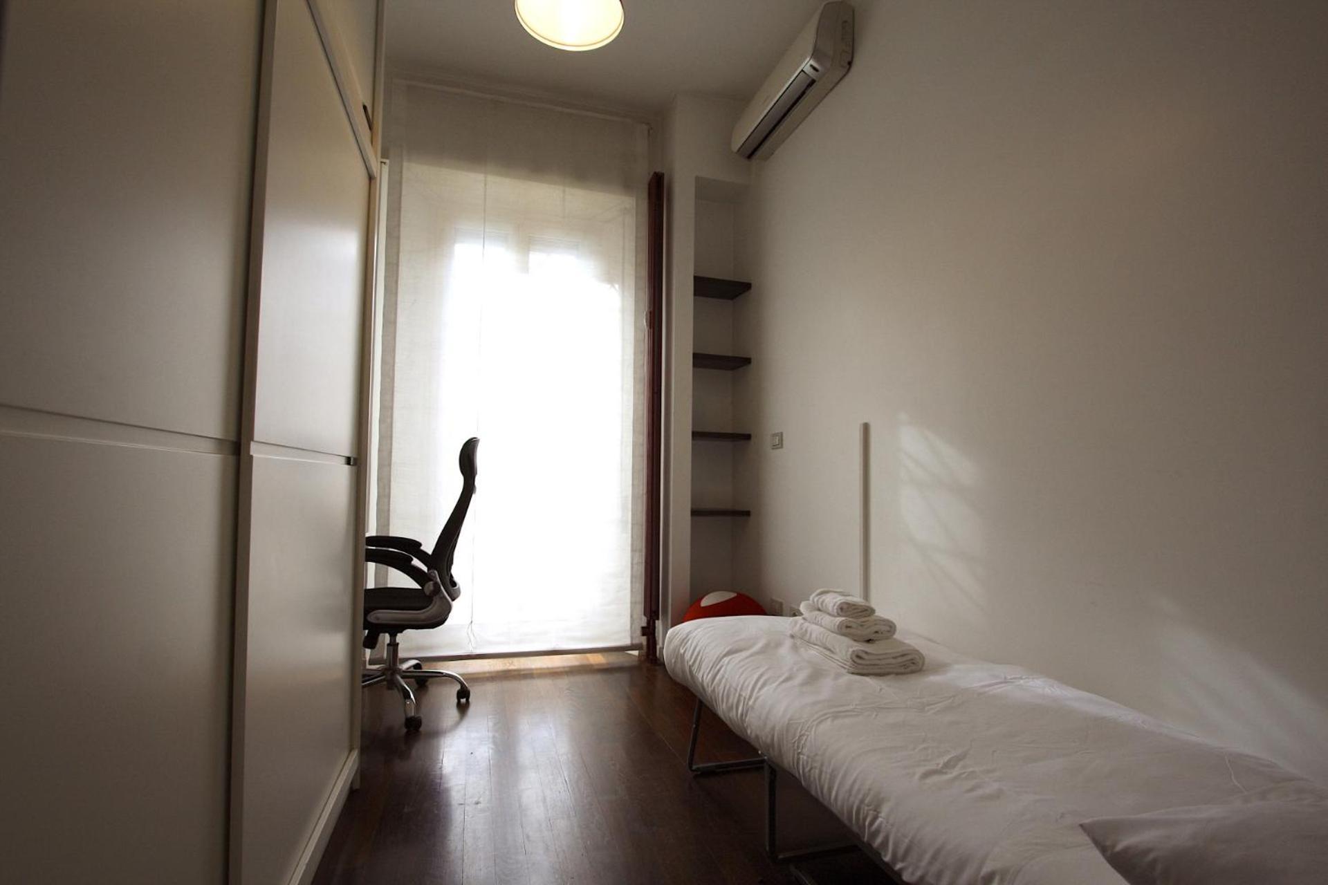 Cipro 2br House * Rom